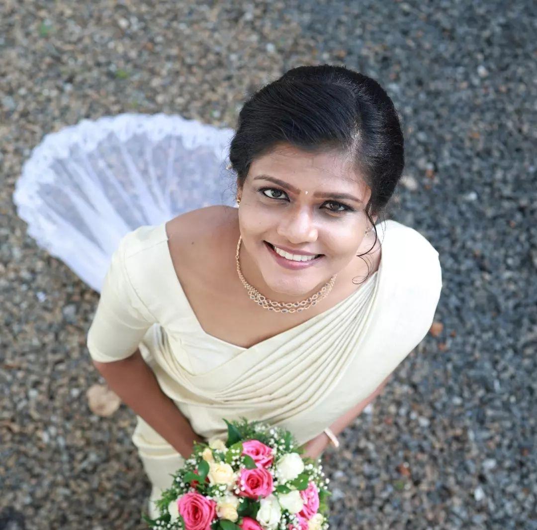 ROSE HI-TECH BEAUTY CARE THALAYOLAPARAMBU